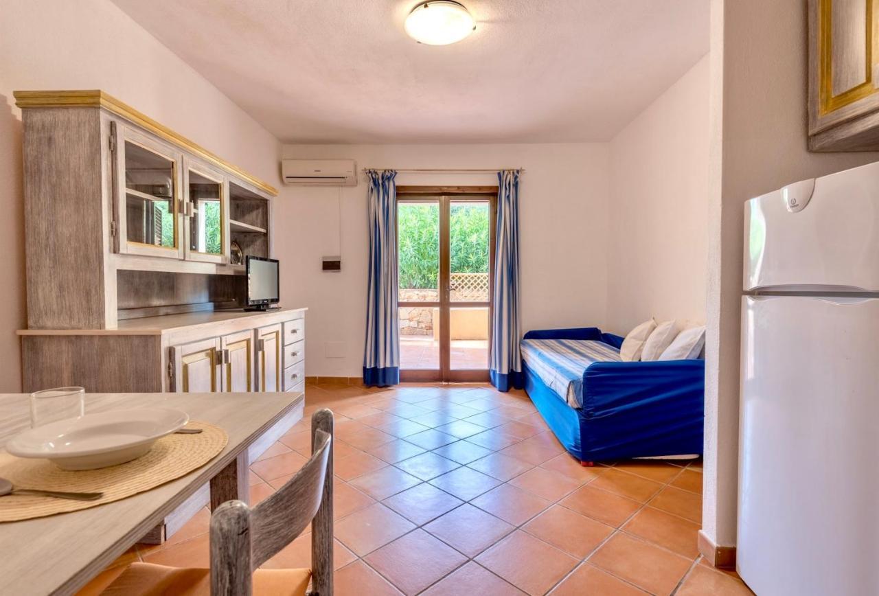 Residence A Golfo Di Marinella A 450 Mt Dal Mare Kültér fotó