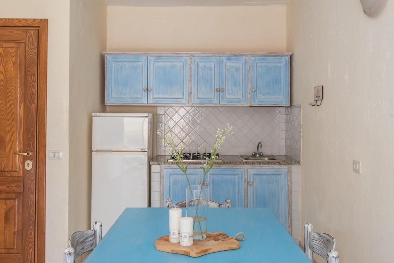 Residence A Golfo Di Marinella A 450 Mt Dal Mare Kültér fotó